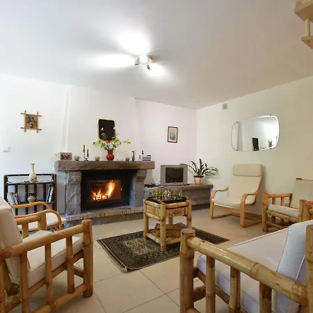 Superb With Private Garden Semesterbostad *