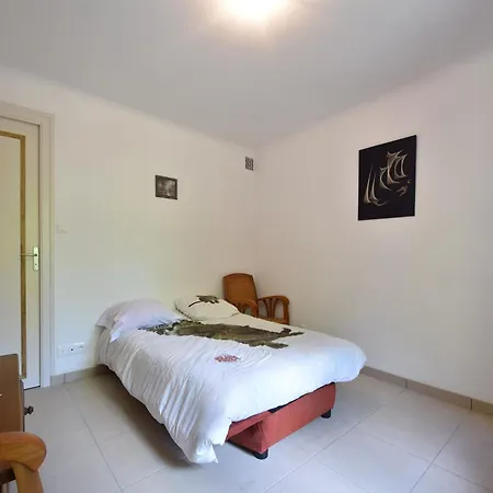 Superb With Private Garden Semesterbostad *