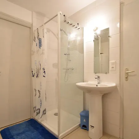 Semesterbostad Superb With Private Garden *